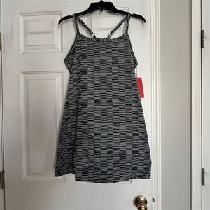 Mountain Hard Wear Women's Dynamix Dress M Knee Length Multicolor Casual